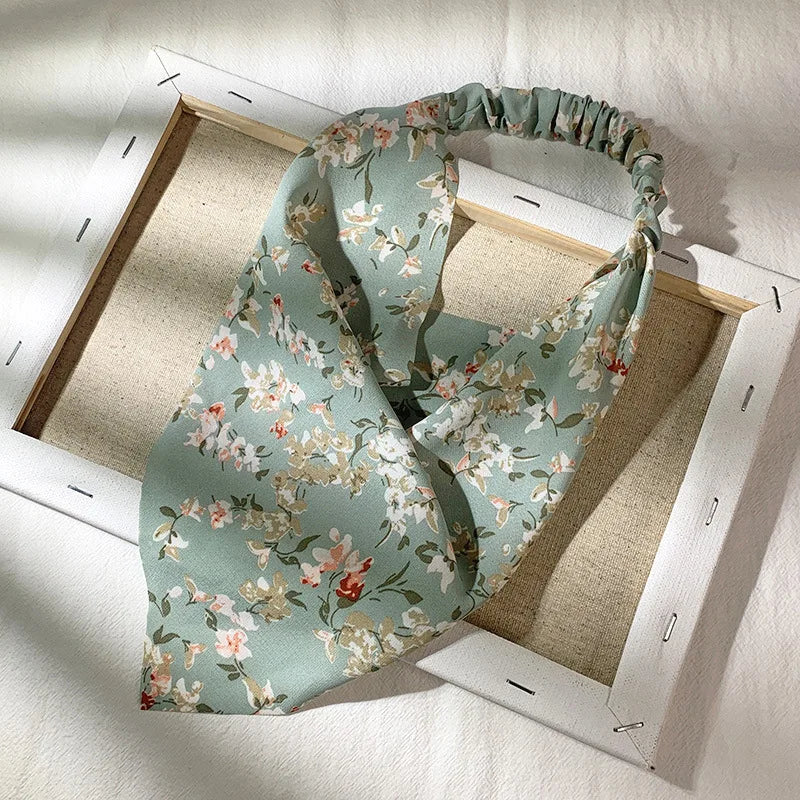 Isla Vintage Print Triangle Hair Scarf – Paisley Multi