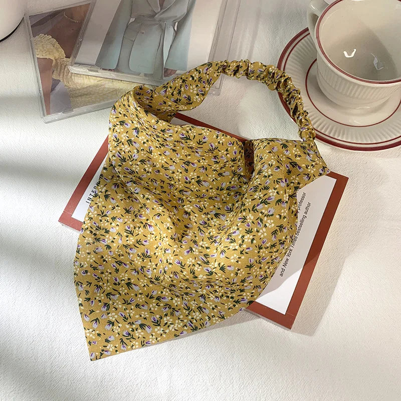 Isla Vintage Print Triangle Hair Scarf – Paisley Multi