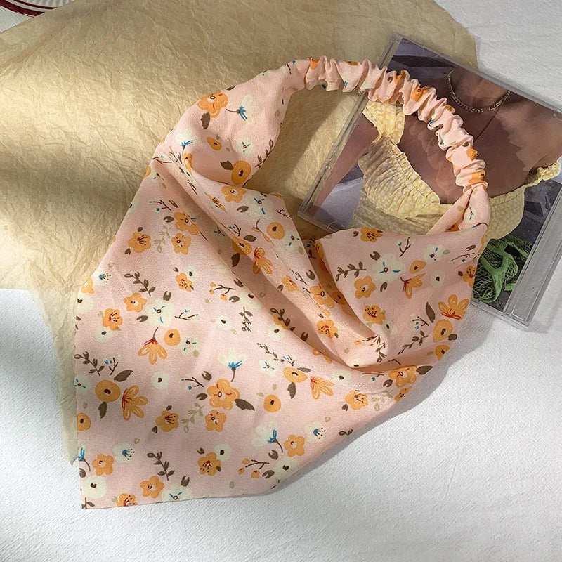 Isla Vintage Print Triangle Hair Scarf – Paisley Multi