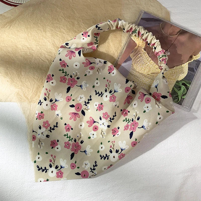 Isla Vintage Print Triangle Hair Scarf – Paisley Multi