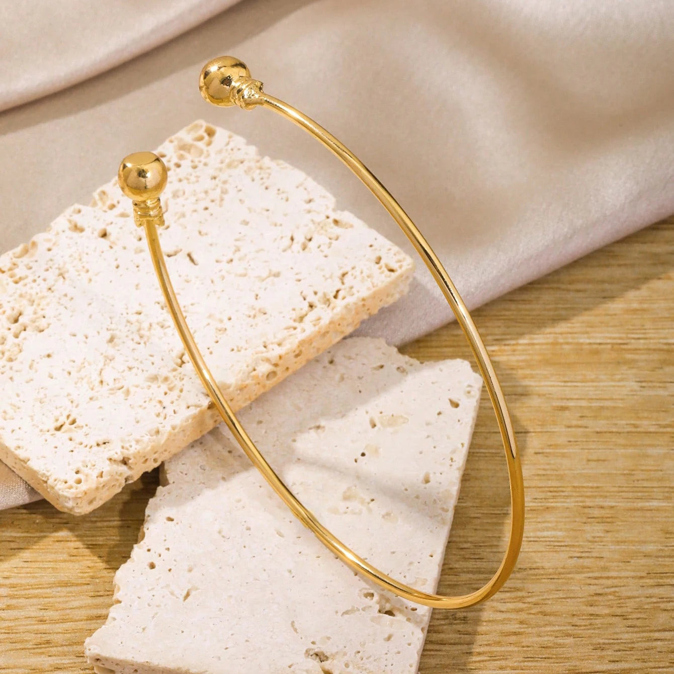 Echo & Air Arm Bracelet